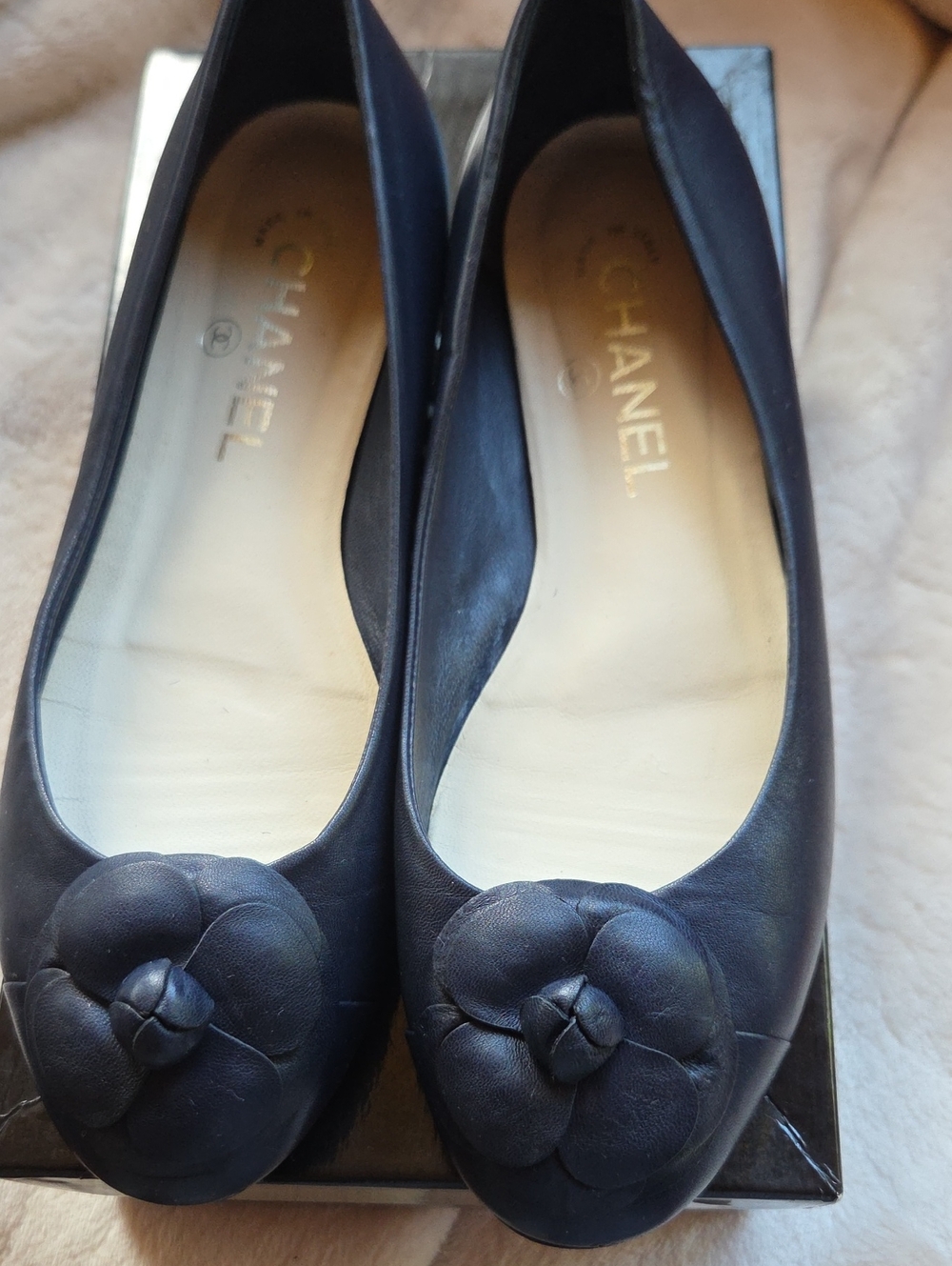 CHANEL Navy Leather Camellia Ballet Flats